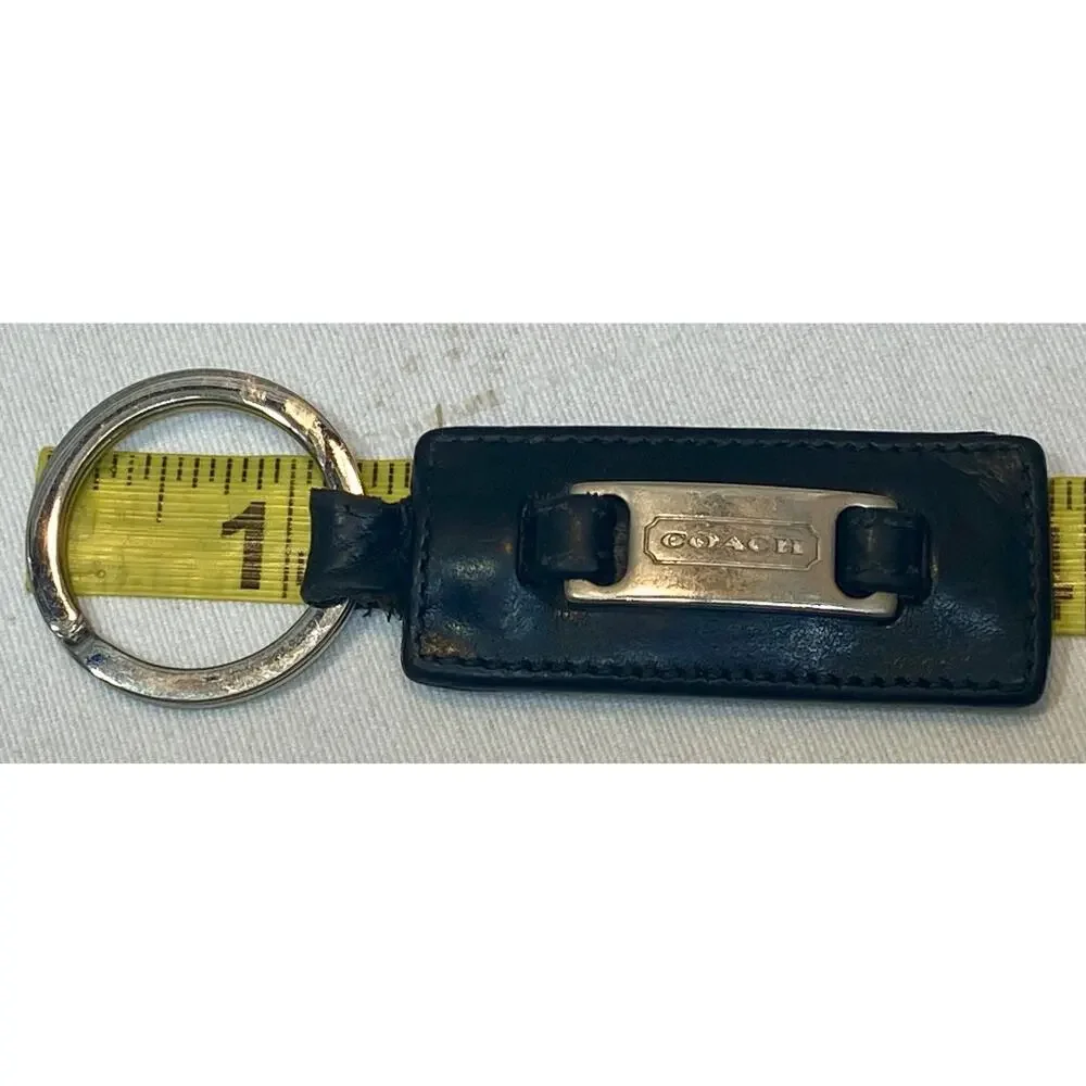 orphelins apprentis d'auteuil flicker keychain 40 R. La Fontaine Paris 16